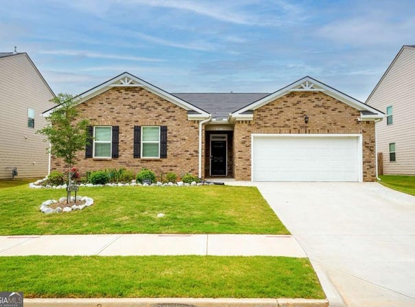 5344 Flat Rock Point, Stonecrest, GA 30038