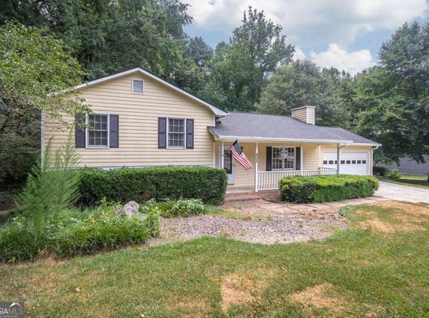 1484 Lakemont, Grayson, GA 30017