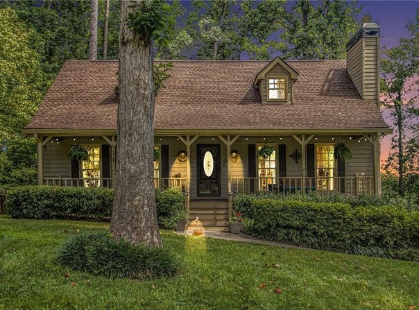 139 Farmington Drive, Woodstock, GA 30188