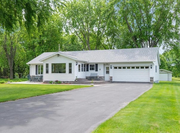 10557 County 95, Sauk Centre, MN 56378