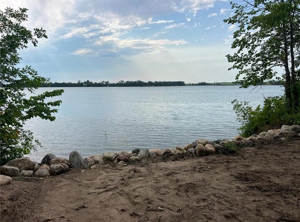 Xxx Golden Pond Rd, Eagle Lake Twp, MN 56515