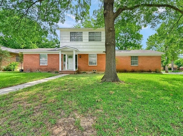 506 Melody Lane, Gainesville, TX 76240