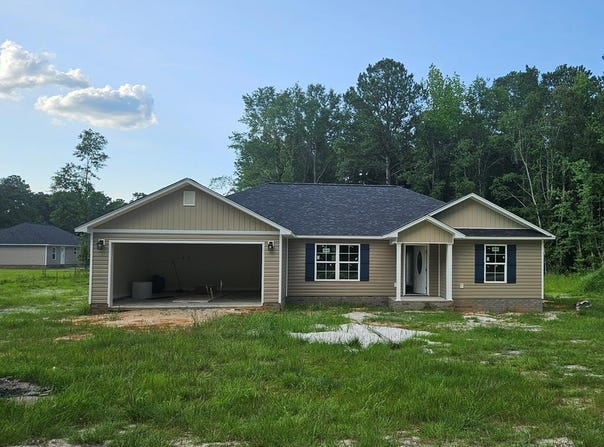 4065 Country Lane, Sumter, SC 29154