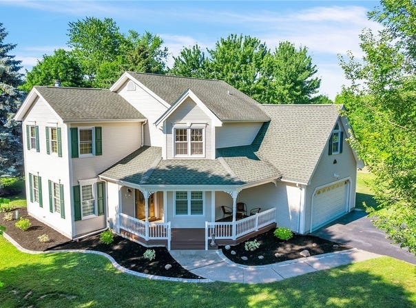 7 Casewood Drive, Wilson, NY 14172