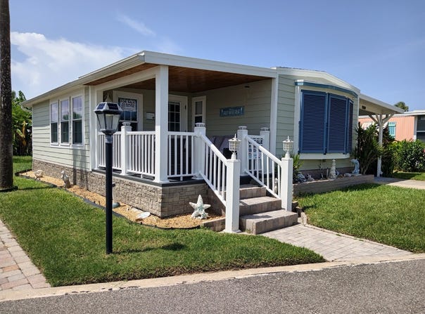266 Norwich Ln, Melbourne Beach, FL 32951