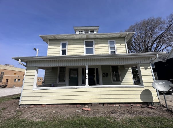 514 E Main Street, Hoopeston, IL 60942