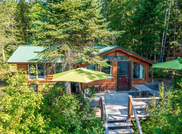 1050/1056 Lake Drive, Columbia Falls, MT 59912