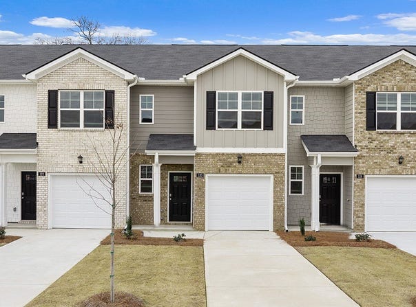 208 Kenmore Circle, Perry, GA 31069