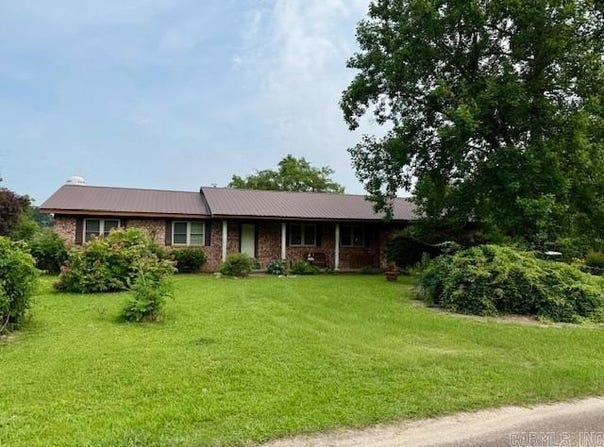 286 Hoover Street, Calion, AR 71730