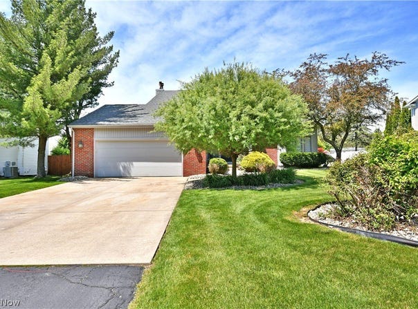 2031 Quail Run, Cortland, OH 44410