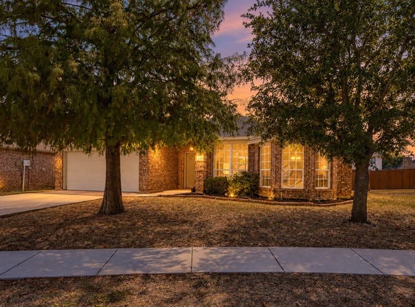 321 Tripp Trail, Denton, TX 76207