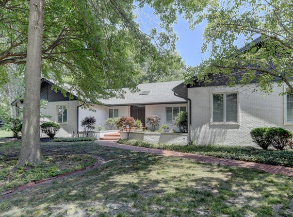 507 Wilderness Court, Schererville, IN 46375
