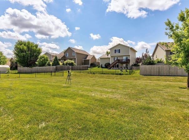 590 SE Ashton Court, Waukee, IA 50263