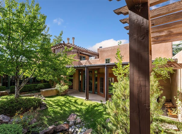 992 Old Pecos Trail, Santa Fe, NM 87505
