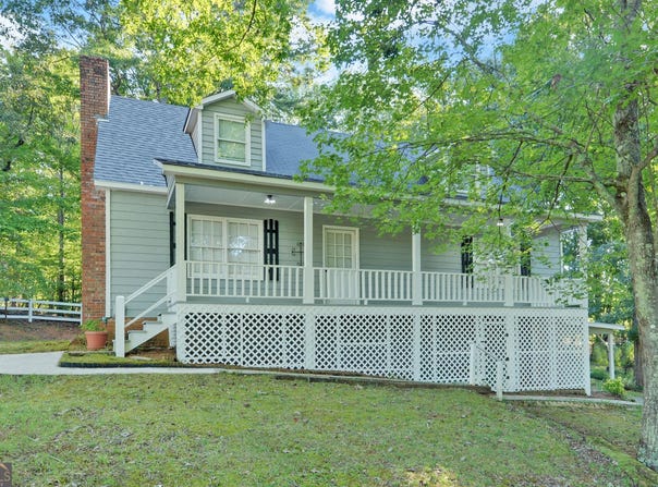 338 Kings Bridge Way, Clarkesville, GA 30523