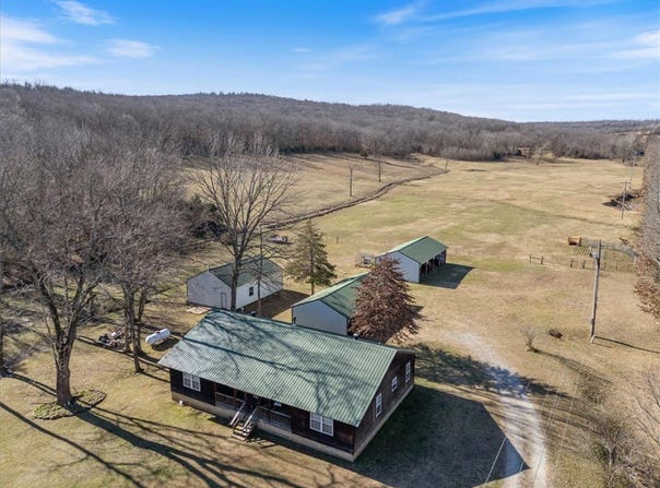 146 Madison 6376, Elkins, AR 72727