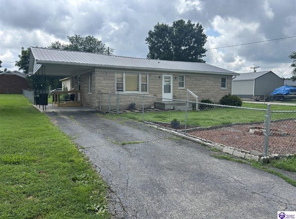 112 W 6th Street, Hardinsburg, KY 40143