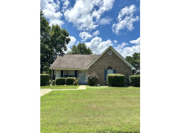 114 Willow Bend Circle, Saltillo, MS 38866
