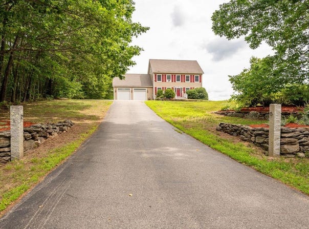 13 Sheepboro Road, Rochester, NH 03867