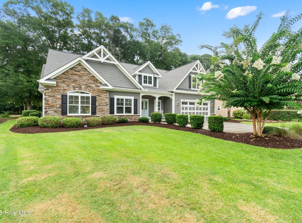 916 Oyster Pointe Drive, Sunset Beach, NC 28468