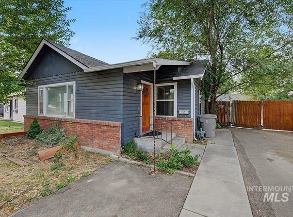 215 Shoshone, Nampa, ID 83651