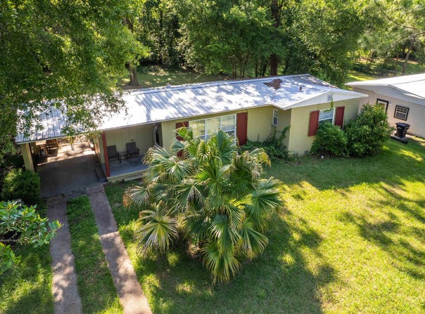 2311 Pontiac Drive, Tallahassee, FL 32301