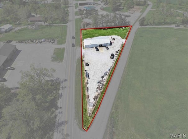 1686 N Kingshighway Street, Perryville, MO 63775