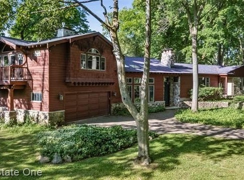 28190 WILDWOOD Trail, Farmington Hills, MI 48336