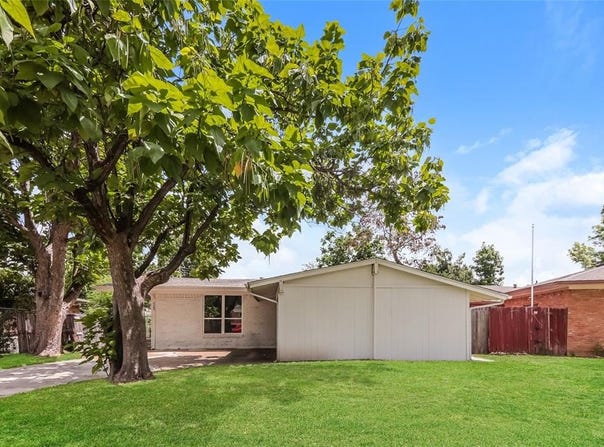 3209 Millmar Drive, Dallas, TX 75228