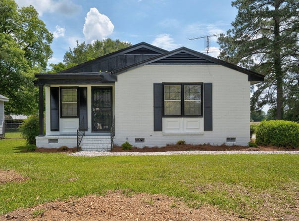 407 W Pippen Street, Whitakers, NC 27891