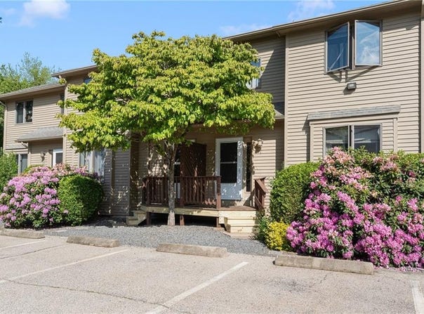 75 Glen Drive, West Warwick, RI 02893