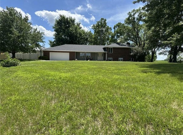 9844 169 Highway, Union Star, MO 64494