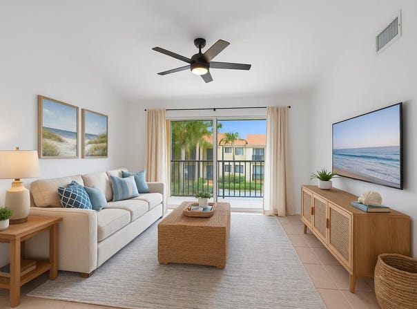 135 Yacht Club Way, Hypoluxo, FL 33462