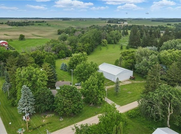 20128 554th Street, Concord Twp, MN 55985