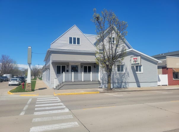122 W KIMBERLY Avenue, KIMBERLY, WI 54136