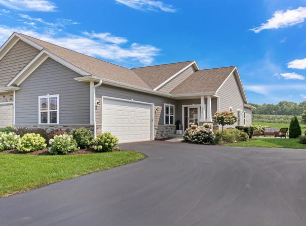 6599 105th St, Pleasant Prairie, WI 53158