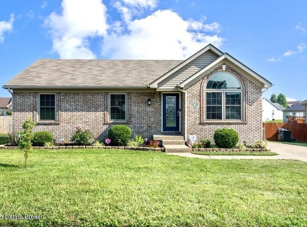 223 Marble Way, Mt Washington, KY 40047