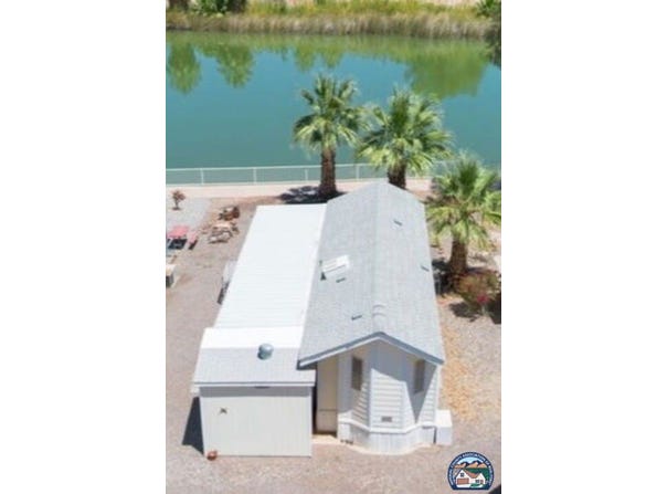 1716 Sunbeam Lake Dr, El Centro, CA 92243