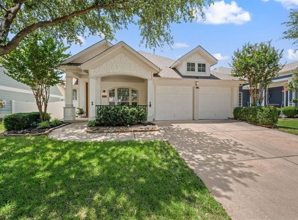 9133 Manana Street, Fort Worth, TX 76244