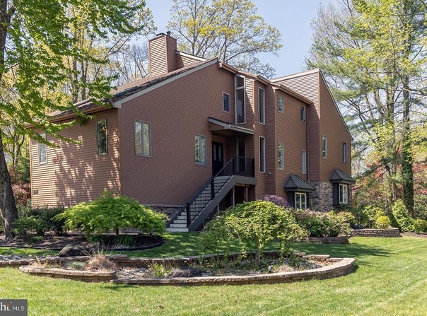 208 DORADO AVENUE, SEWELL, NJ 08080