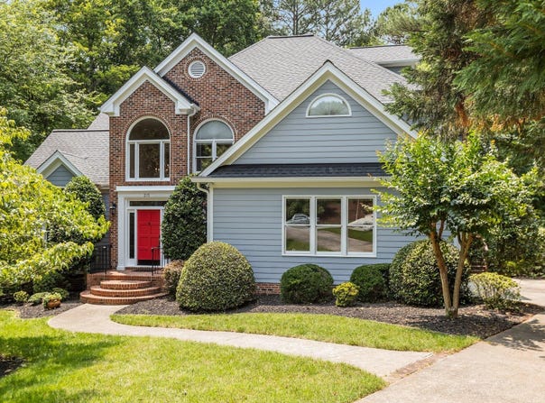215 Collinson Drive, Chapel Hill, NC 27514