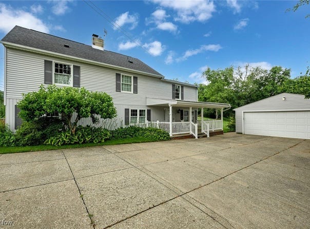 7060 Manchester Road, New Franklin, OH 44614