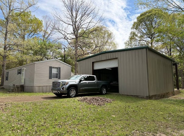 1613 SHADOWS RD, MANY, LA 71449
