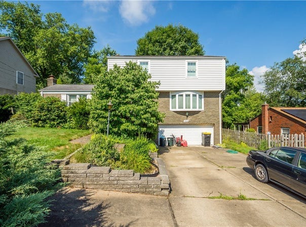 4316 Anna Street, Bethel Park, PA 15102