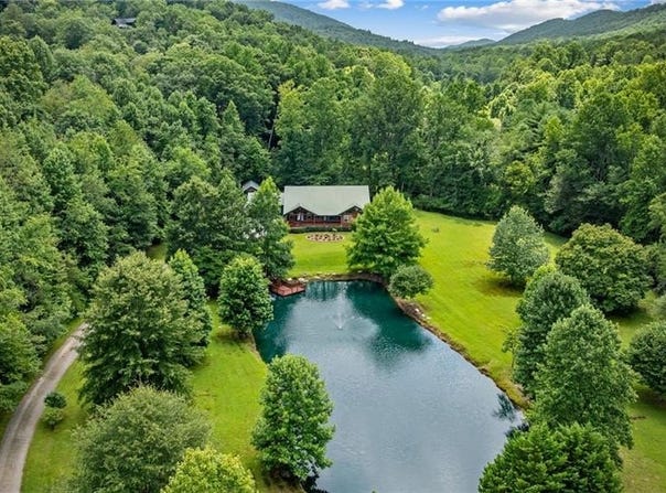 110 Deer Crest Heights, Blue Ridge, GA 30513