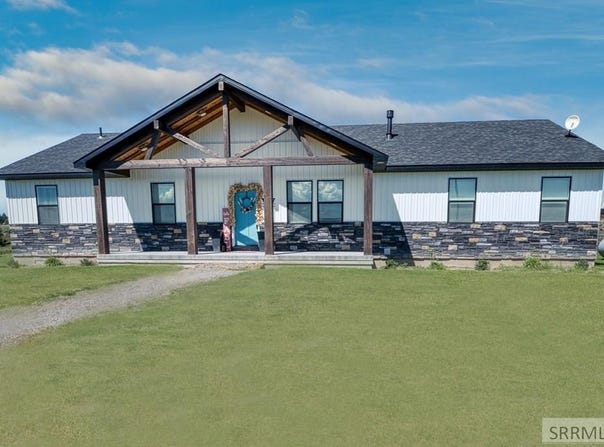 2785 E 500 N, St Anthony, ID 83445