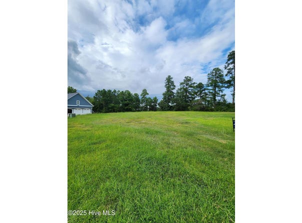 245 Highwood Lane, New Bern, NC 28562