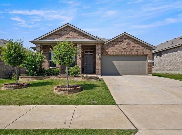 11413 Leeson Street, Fort Worth, TX 76052