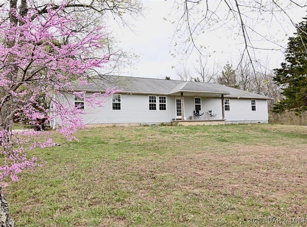 19350 Justice Road, Lebanon, MO 65536