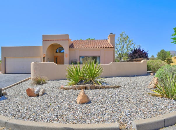 2865 Tramway Circle NE, Albuquerque, NM 87122